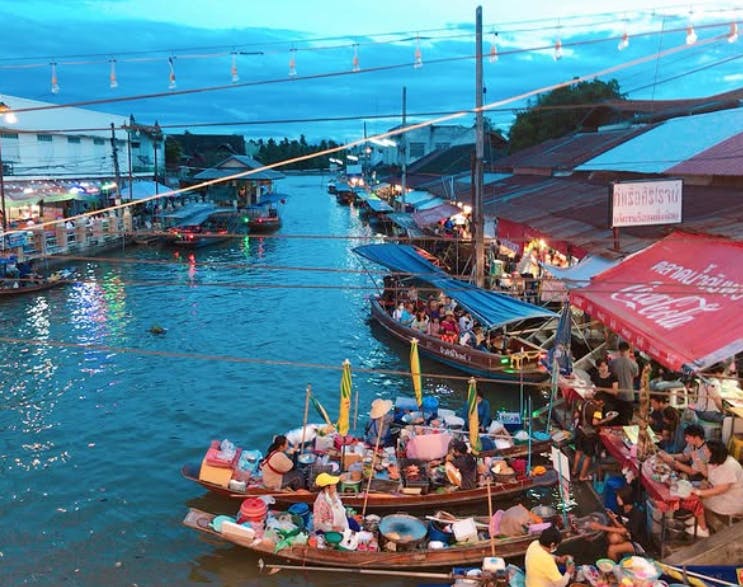 Amphawa Floating Market and Firefly Watching
